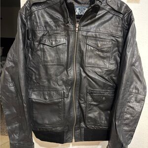 Men's Classic Black Leather Bomber Jacket